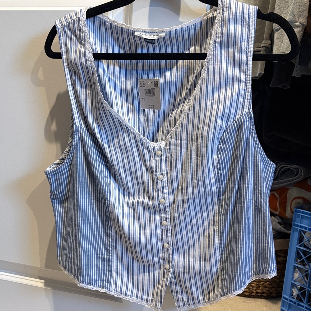 American Eagle Blue Striped Sleeveless Top